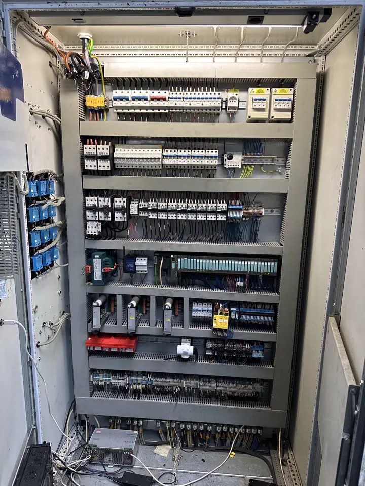 Energy monitoring integration, photo from the installation 4