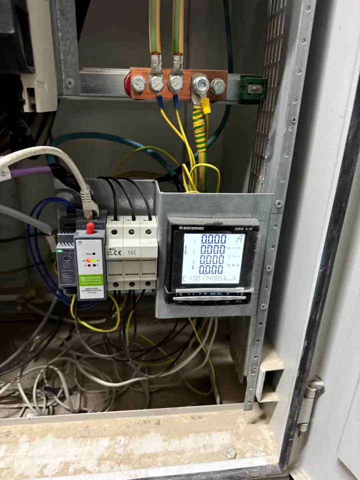 Electricity monitoring in the furniture industry, photo from the installation 6